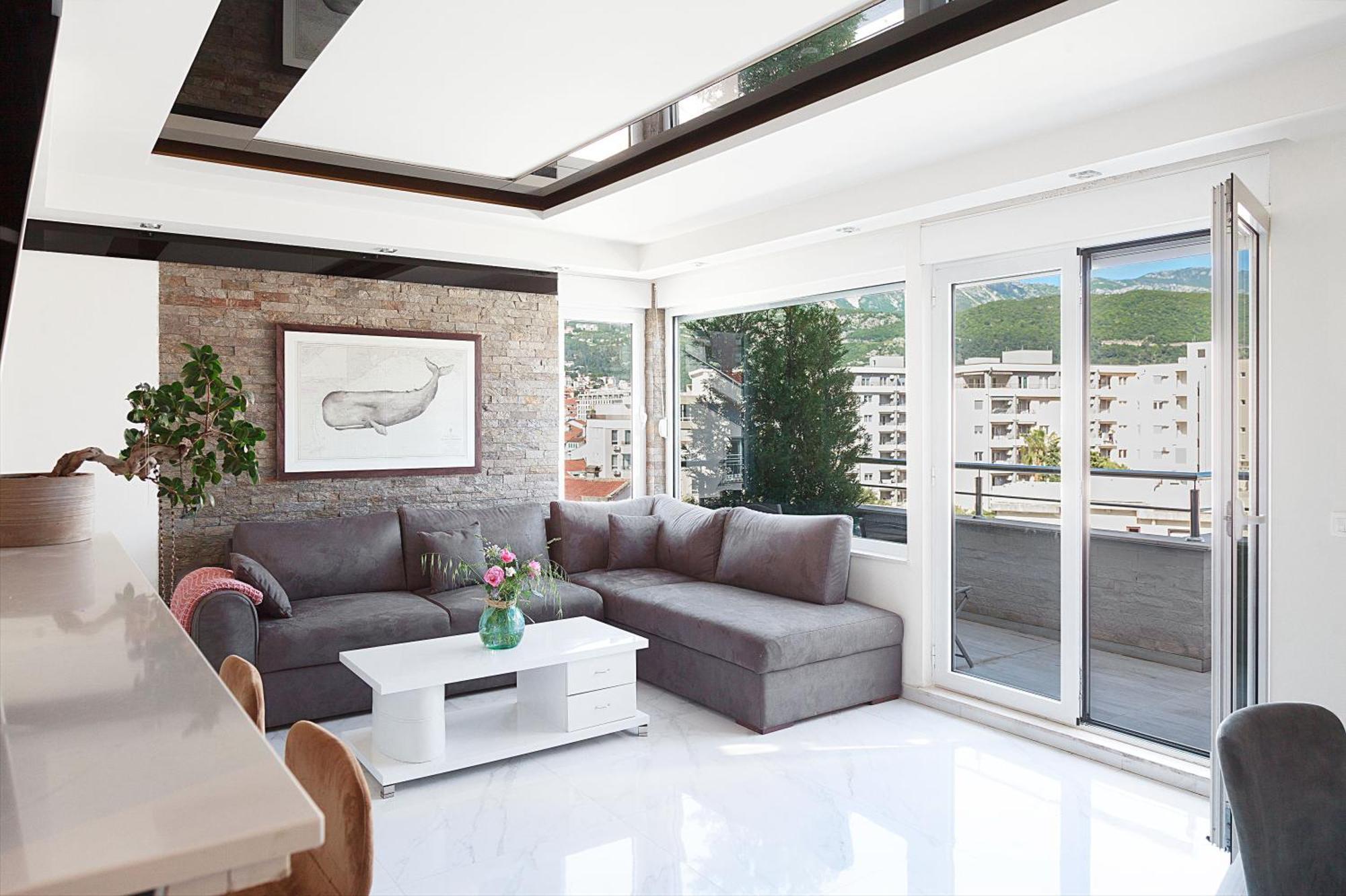 Apartment Private Roof-top Terrace Modern 3-bedroom *